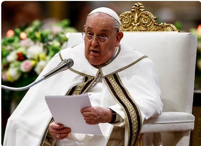 Papa Francisco sofreu dois episódios de insuficiência respiratória aguda, diz Vaticano