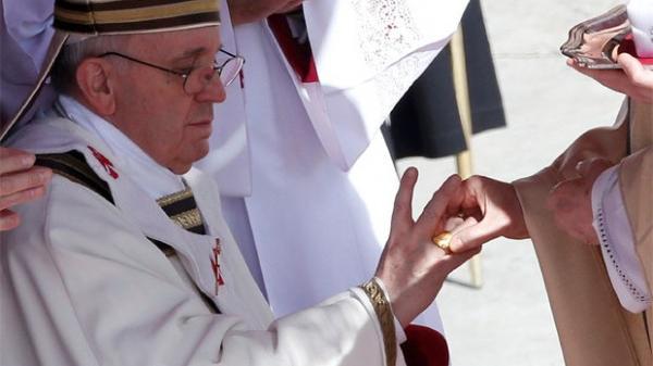 Anel do Pescador de papa Francisco será destruído; veja detalhes de rituais após morte