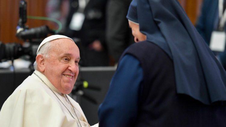 As mensagens de pesar do mundo pela morte do Papa Francisco