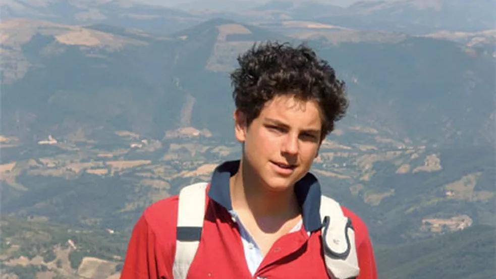 Canonização de Carlo Acutis, o 'padroeiro da internet', é suspensa após a morte do papa Francisco
