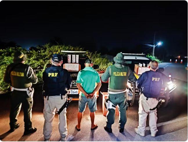 Caminhoneiro é preso em Aracati, no Ceará com 3 milhões de cigarros contrabandeados escondidos em carga de sal