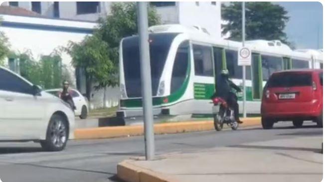 Entregador morre atropelado por VLT em Sobral no Ceará