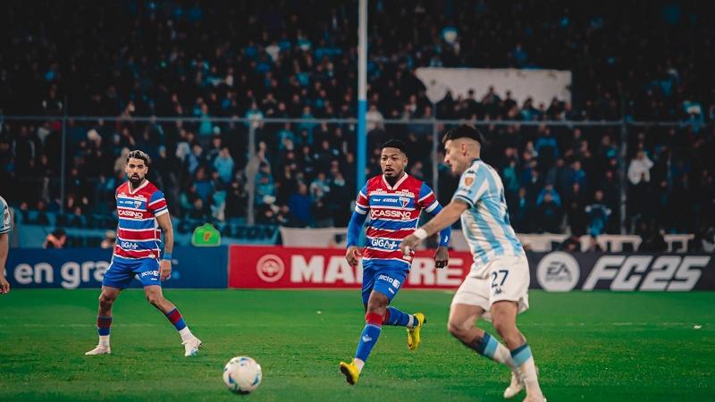 Fortaleza perde para Racing fora de casa, mas se classifica para as Oitavas de Final da Libertadores