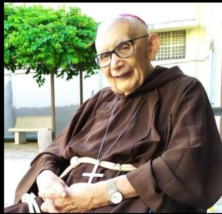 Dom Frei Adalberto Paulo da Silva bispo auxiliar emérito da Arquidiocese de Fortaleza morre aos 96 anos
