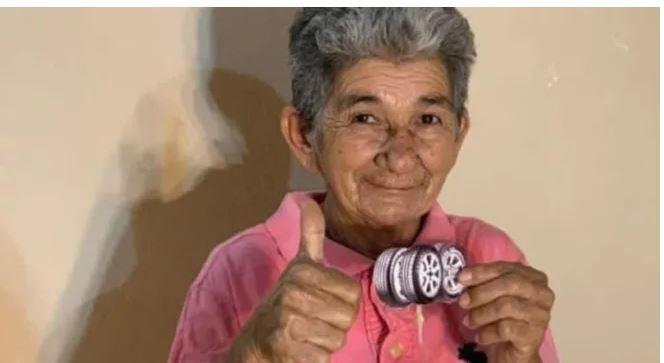 Dona de borracharia morre atropelada às margens da BR-116 em Icó