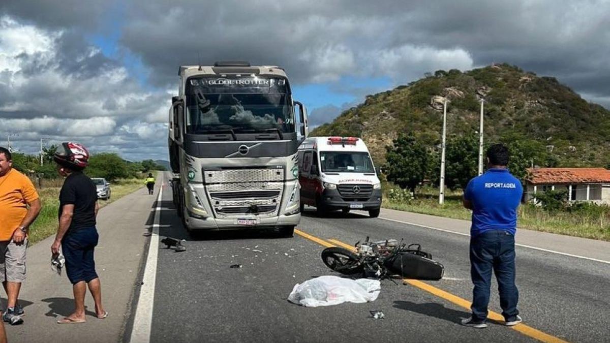 Repórter vai cobrir acidente fatal em Itapajé e descobre que a vítima é o seu irmão