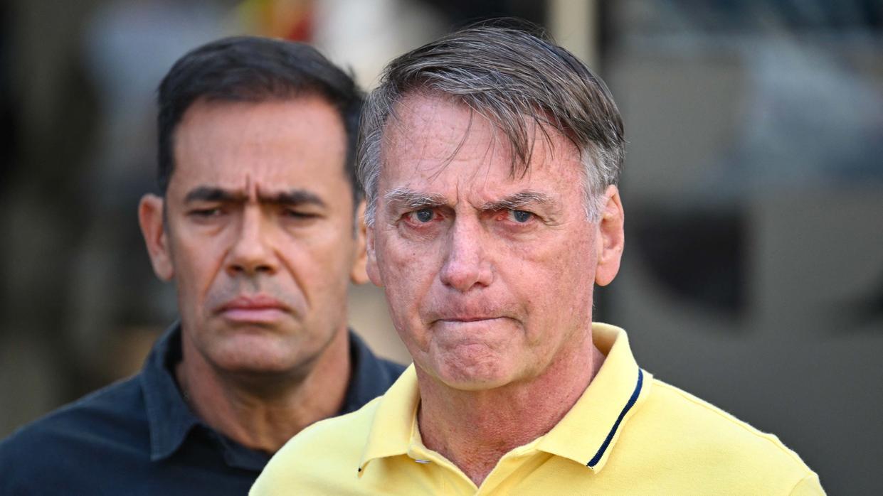 Bolsonaro será monitorado em tempo integral pela Polícia Penal do DF, determina Moraes