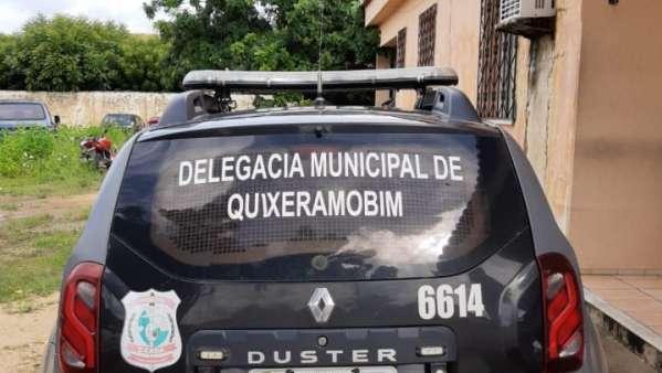 Homem que agrediu filha autista em Quixeramobim tenta matar esposa a facadas e é preso novamente