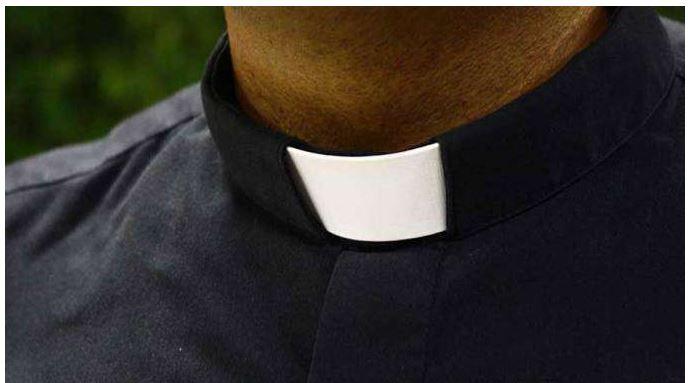 Padre entrega cargo e é afasto após vídeos íntimos vazarem, no interior do Piauí