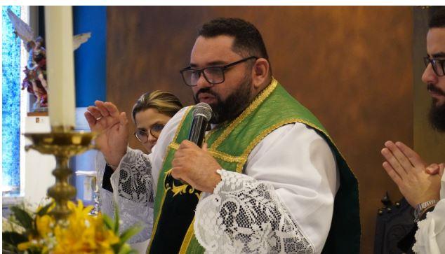 Padre da Arquidiocese de Fortaleza celebra na primeira paróquia dedicada a Carlo Acutis no Brasil