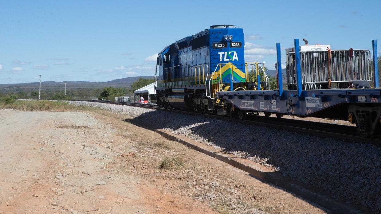 Primeira viagem da Transnordestina entre Bela Vista (PI) e Iguatu (CE) é adiada por falta de licença do Ibama