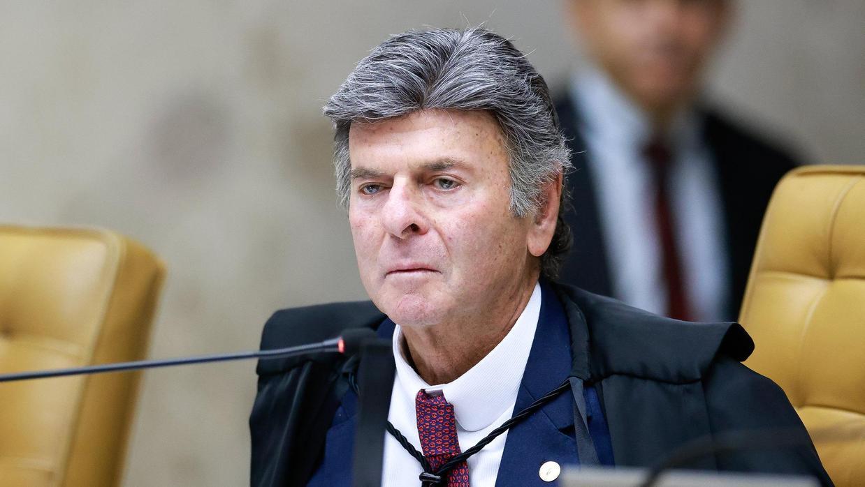 Fux suspende bloqueio de bets para beneficiários do Bolsa Família e BPC