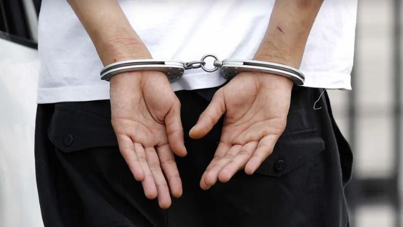 Jovem é preso após matar padrasto e ferir 4 pessoas em noite de Natal em SP