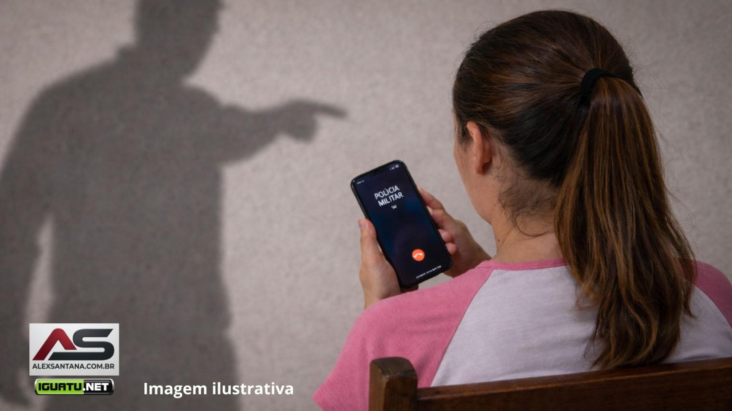 Mulher denuncia ameaças após cobrança antecipada por compra de celular em Iguatu