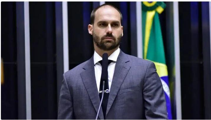 Eduardo Bolsonaro é condenado pelo STF a quatro anos e dois meses de prisão