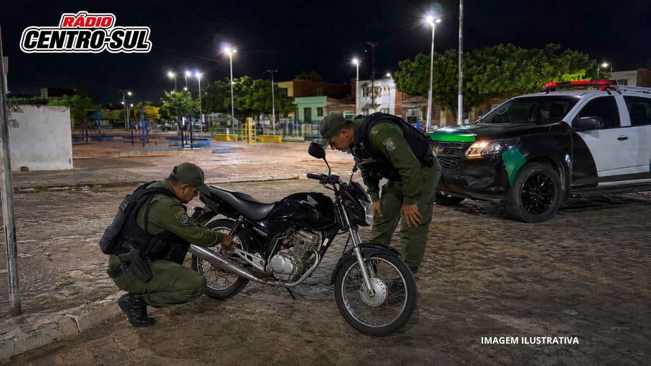 Motocicleta com sinais de adulteração é apreendida no Polo de Lazer de Acopiara