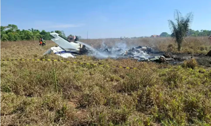 Avião de pequeno porte cai em região isolada de Água Boa (MT) e deixa três mortos